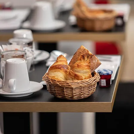 Otel Churchill Centre Bordeaux